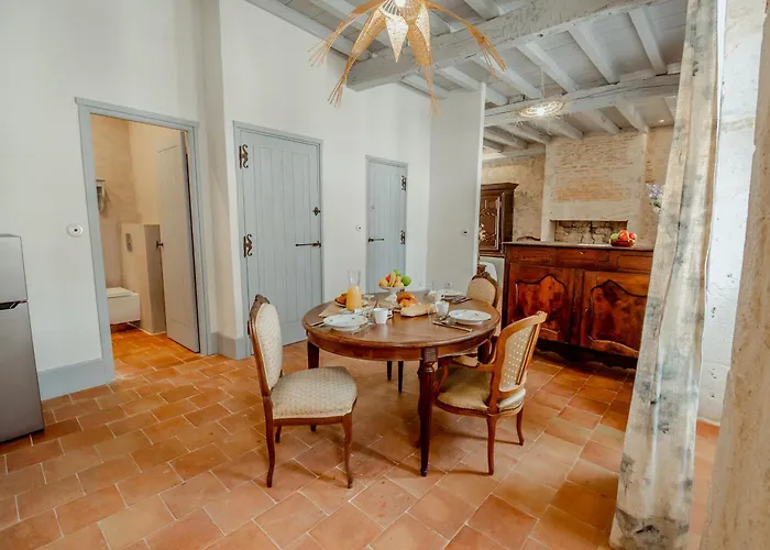 La Bleue カントリーハウス ロゼルト